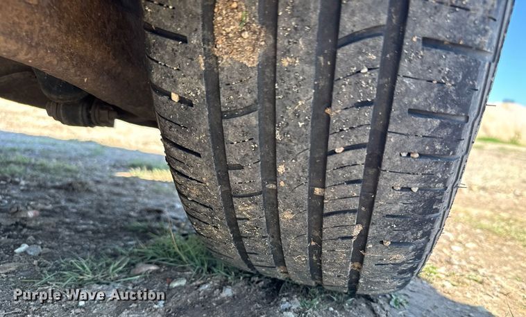 image for item ER2107 2010 Dodge Grand Caravan van