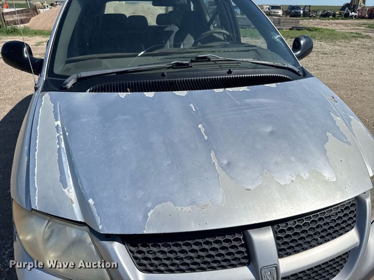 image for item ER2108 2003 Dodge Caravan van