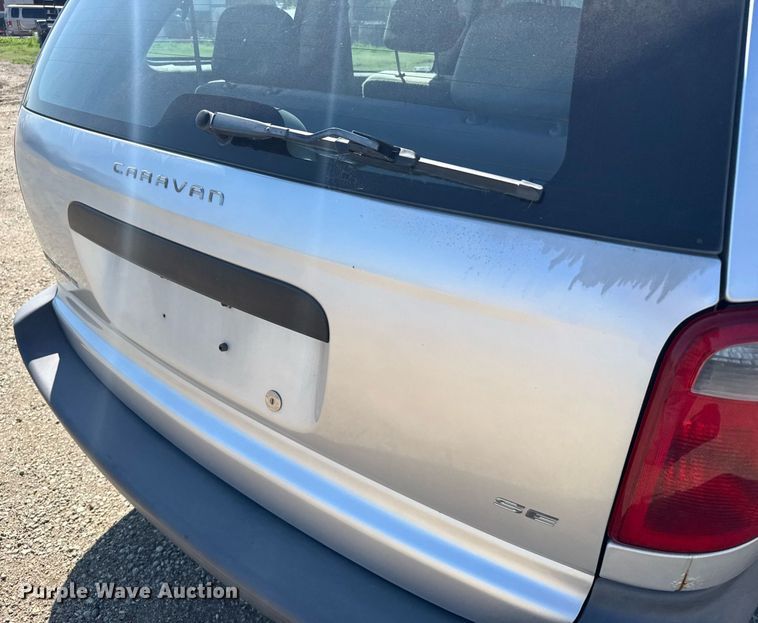image for item ER2108 2003 Dodge Caravan van