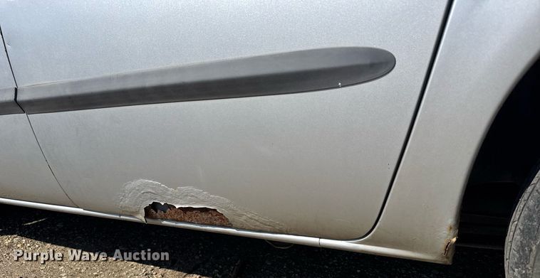 image for item ER2108 2003 Dodge Caravan van