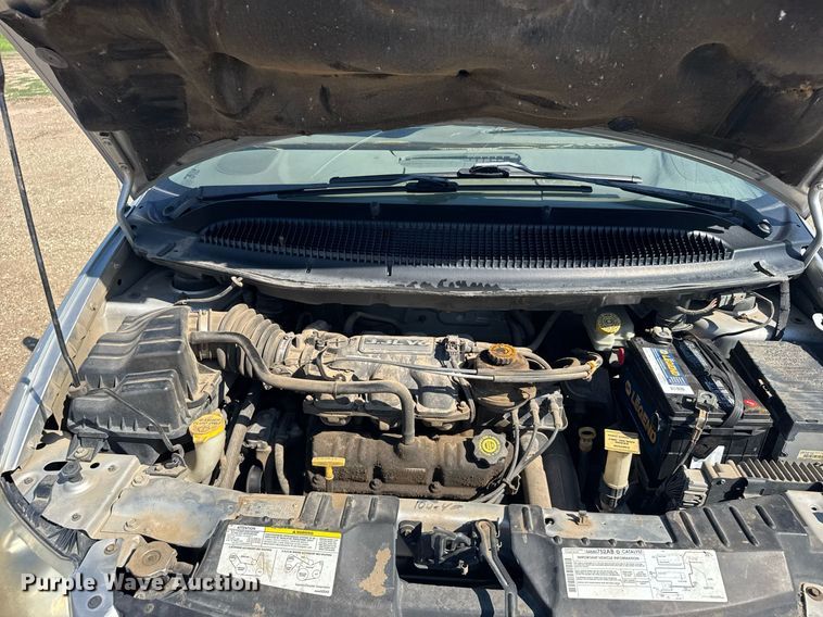 image for item ER2108 2003 Dodge Caravan van