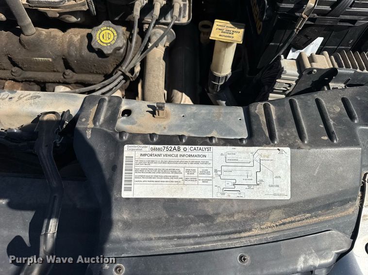 image for item ER2108 2003 Dodge Caravan van