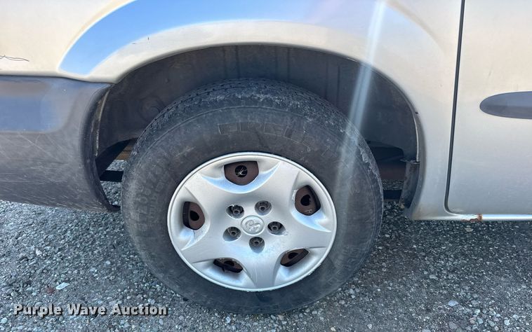 image for item ER2108 2003 Dodge Caravan van