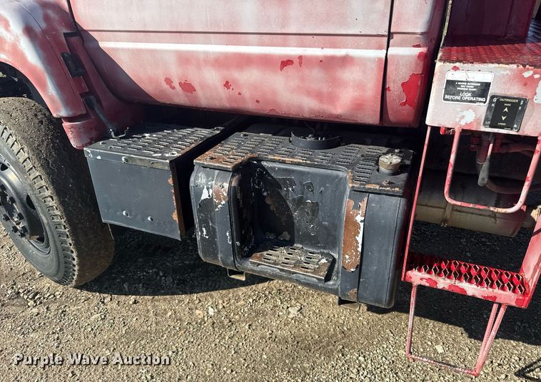 image for item ER2110 1992 Chevrolet Kodiak C6500 forestry bucket truck