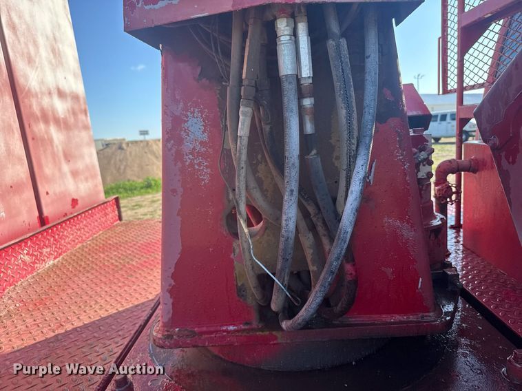 image for item ER2110 1992 Chevrolet Kodiak C6500 forestry bucket truck