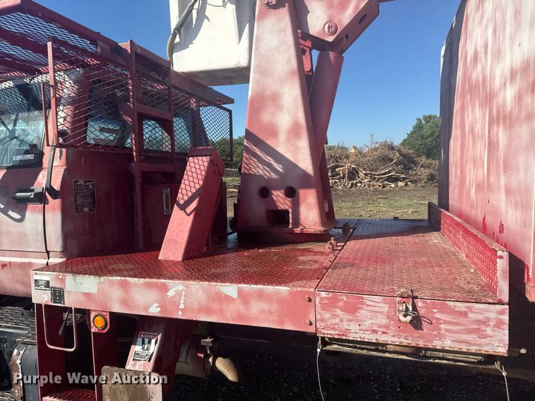 image for item ER2110 1992 Chevrolet Kodiak C6500 forestry bucket truck