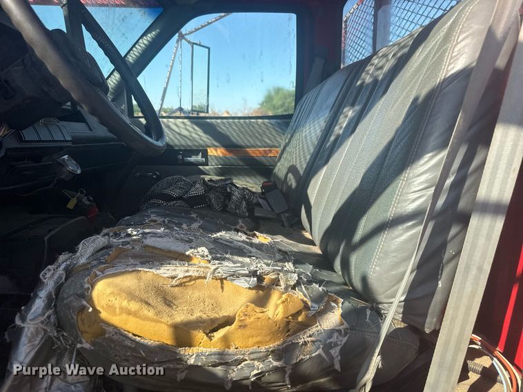 image for item ER2110 1992 Chevrolet Kodiak C6500 forestry bucket truck