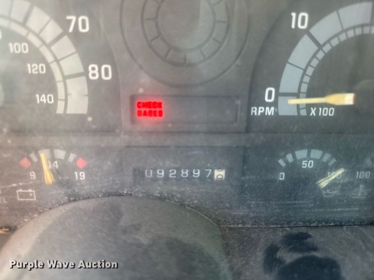 image for item ER2110 1992 Chevrolet Kodiak C6500 forestry bucket truck