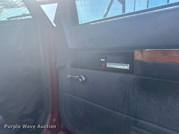 image for item ER2110 1992 Chevrolet Kodiak C6500 forestry bucket truck