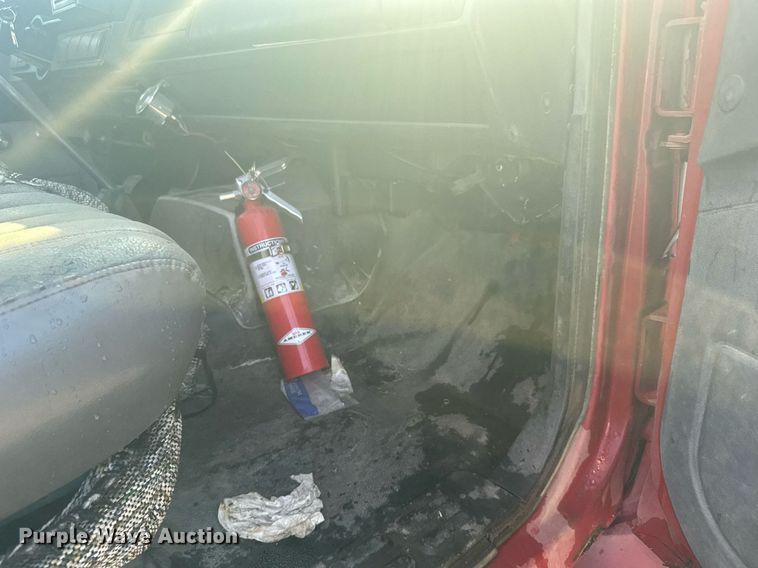 image for item ER2110 1992 Chevrolet Kodiak C6500 forestry bucket truck