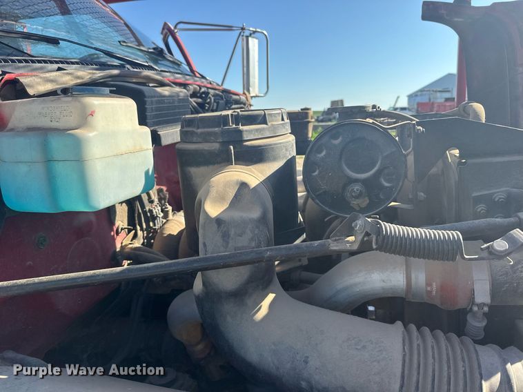 image for item ER2110 1992 Chevrolet Kodiak C6500 forestry bucket truck