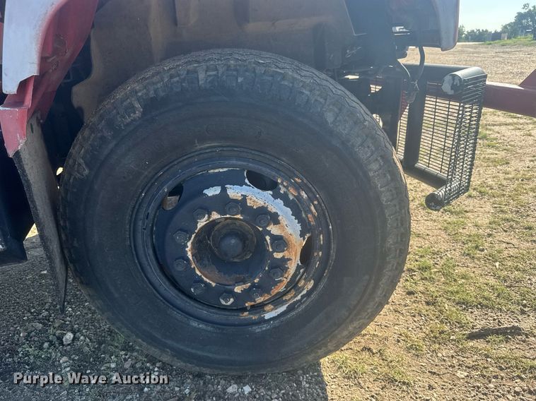 image for item ER2110 1992 Chevrolet Kodiak C6500 forestry bucket truck