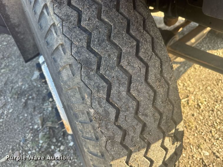 image for item ER2110 1992 Chevrolet Kodiak C6500 forestry bucket truck