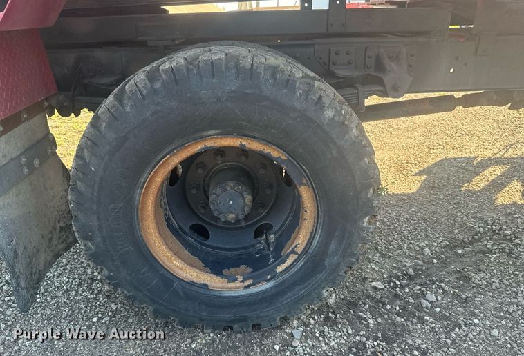 image for item ER2110 1992 Chevrolet Kodiak C6500 forestry bucket truck