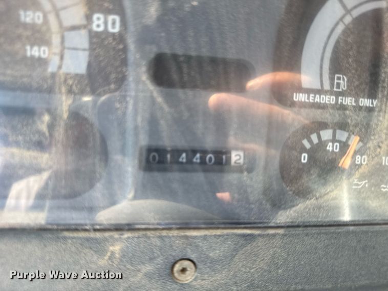 image for item ER2111 1991 Chevrolet P30 delivery truck