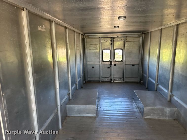 image for item ER2111 1991 Chevrolet P30 delivery truck