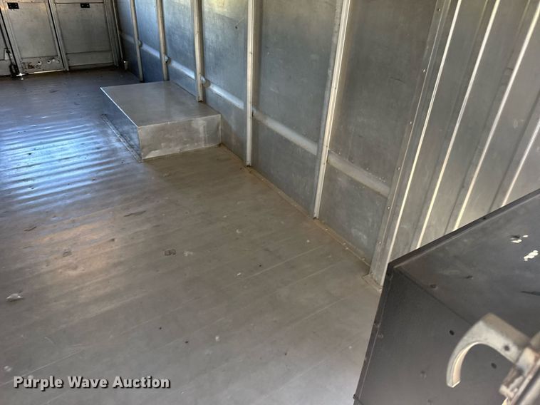 image for item ER2111 1991 Chevrolet P30 delivery truck