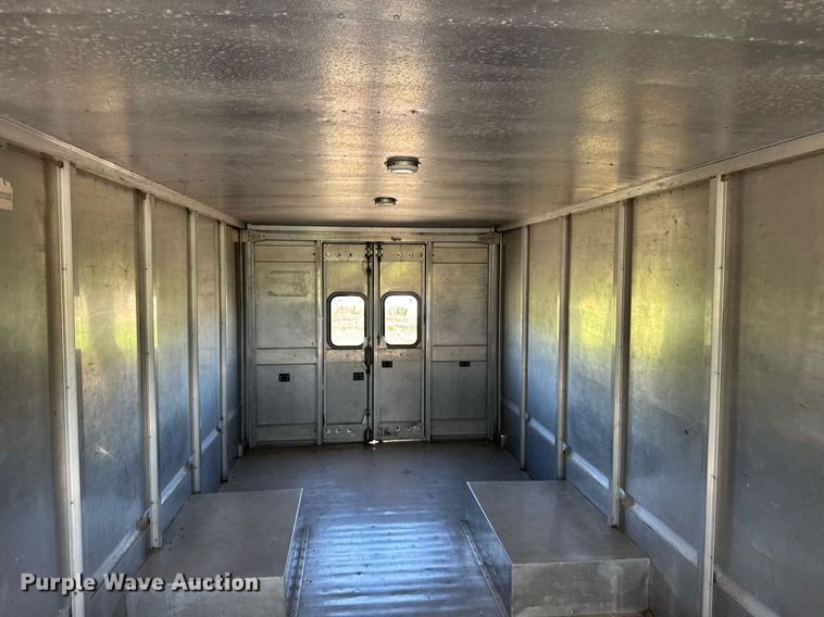 image for item ER2111 1991 Chevrolet P30 delivery truck