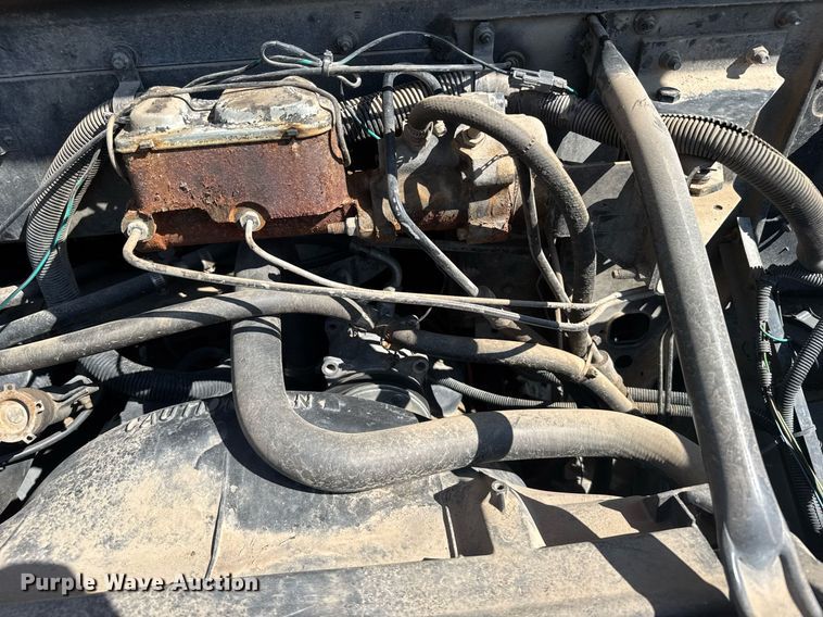 image for item ER2111 1991 Chevrolet P30 delivery truck