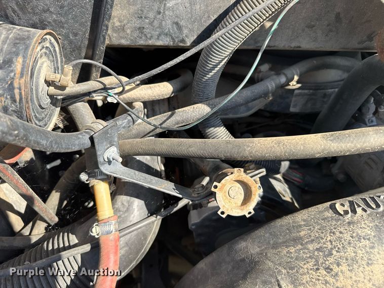 image for item ER2111 1991 Chevrolet P30 delivery truck