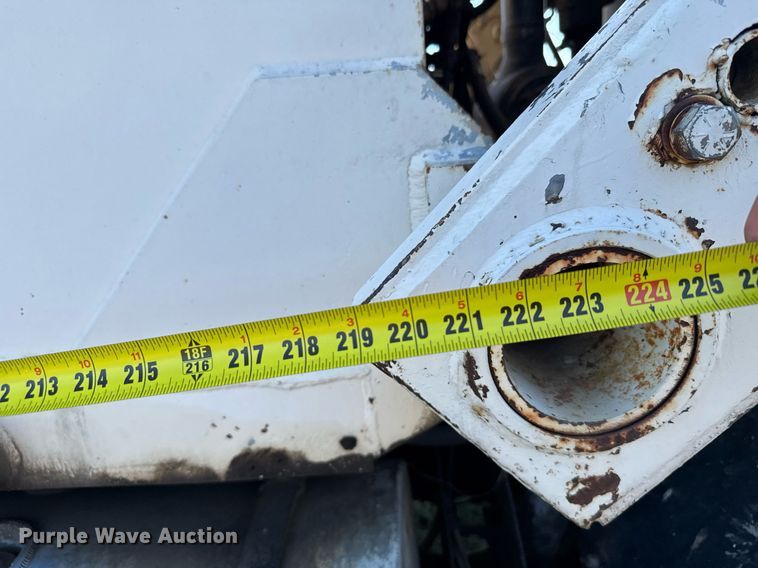 image for item ER2112 1986 Mack MR685P refuse truck