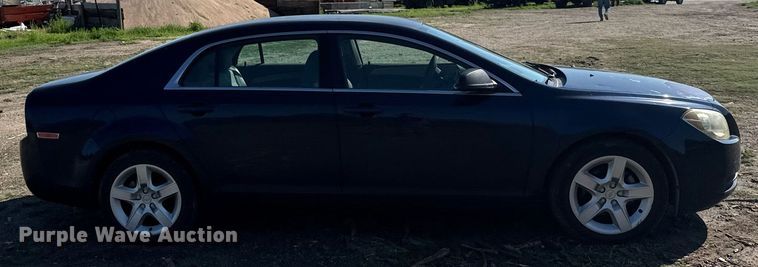image for item ER2113 2011 Chevrolet Malibu 