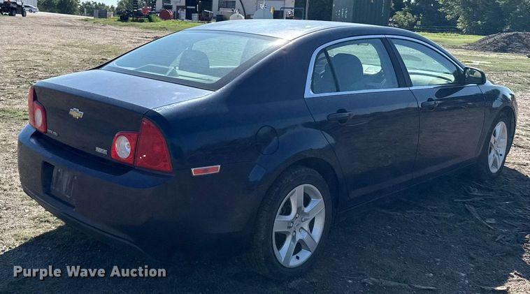 image for item ER2113 2011 Chevrolet Malibu 