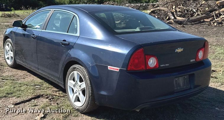 image for item ER2113 2011 Chevrolet Malibu 