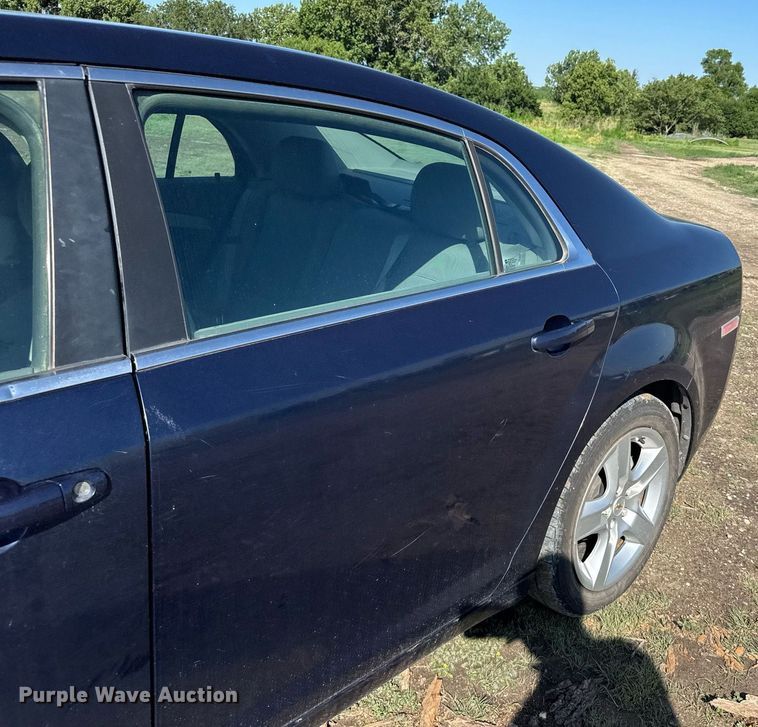 image for item ER2113 2011 Chevrolet Malibu 