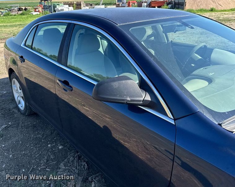 image for item ER2113 2011 Chevrolet Malibu 