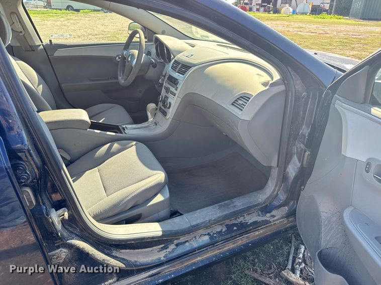 image for item ER2113 2011 Chevrolet Malibu 