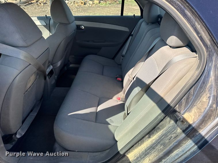 image for item ER2113 2011 Chevrolet Malibu 