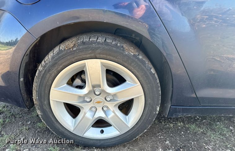 image for item ER2113 2011 Chevrolet Malibu 