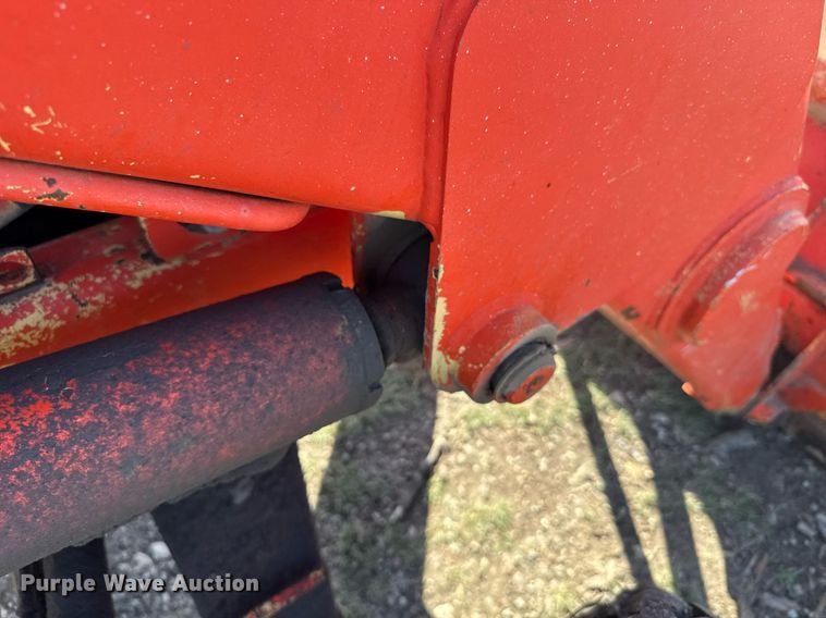 image for item ER2114 1988 John Deere 310C backhoe