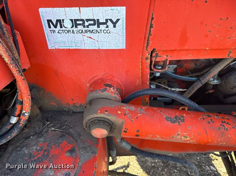 image for item ER2114 1988 John Deere 310C backhoe