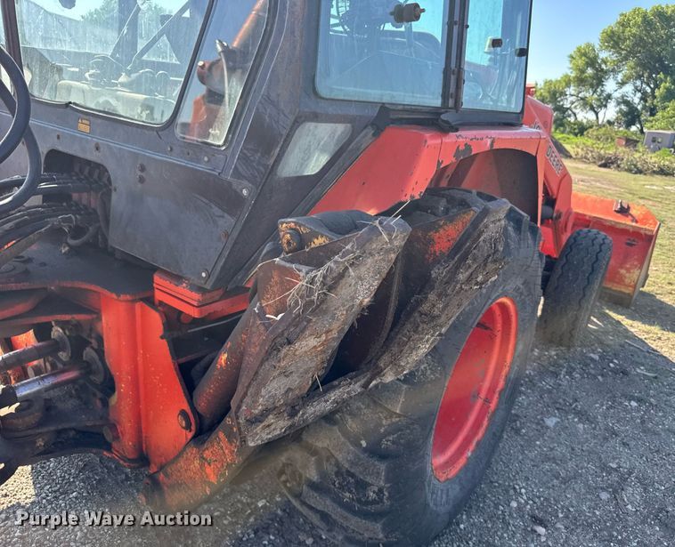 image for item ER2114 1988 John Deere 310C backhoe