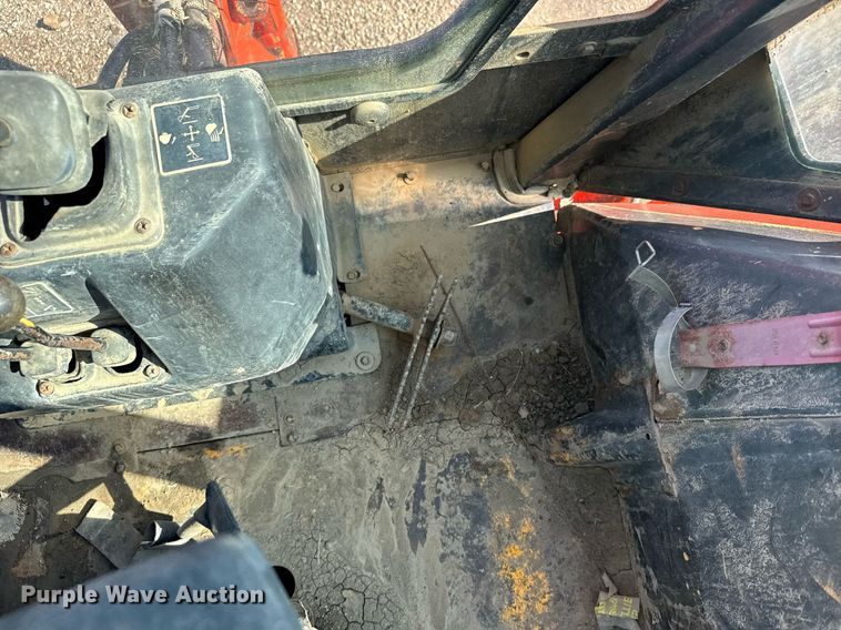 image for item ER2114 1988 John Deere 310C backhoe