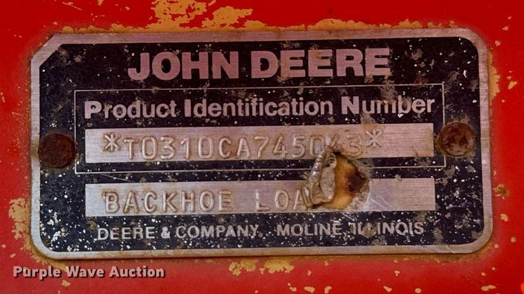 image for item ER2114 1988 John Deere 310C backhoe