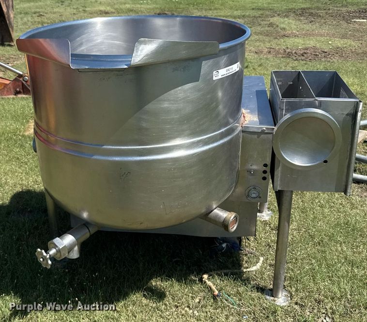 image for item ER2115 Cleveland KGL-60-T steam kettle