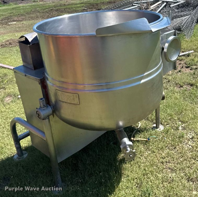 image for item ER2115 Cleveland KGL-60-T steam kettle