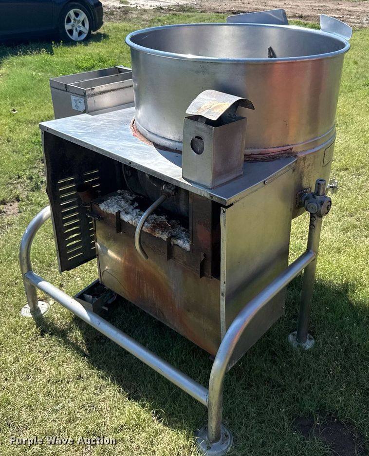 image for item ER2115 Cleveland KGL-60-T steam kettle