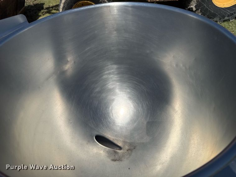 image for item ER2115 Cleveland KGL-60-T steam kettle