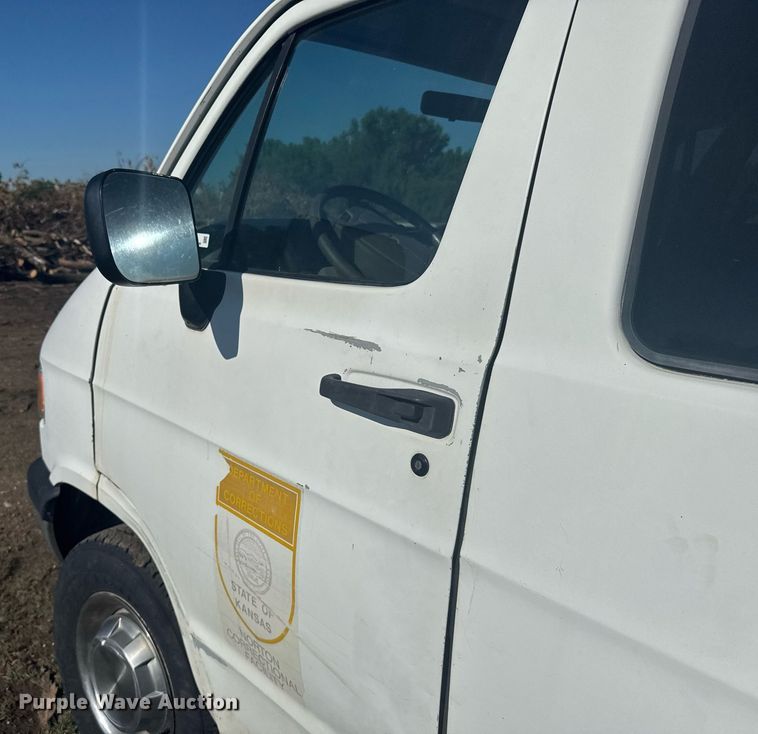 image for item ER2116 1997 Dodge Ram Wagon B3500 van