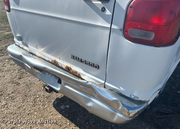 image for item ER2116 1997 Dodge Ram Wagon B3500 van