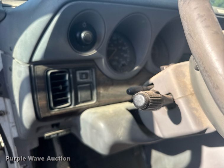 image for item ER2116 1997 Dodge Ram Wagon B3500 van