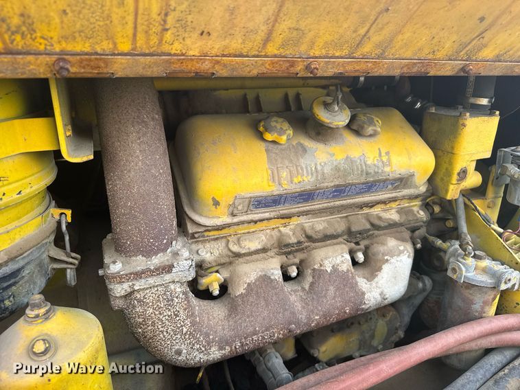 image for item ER2134 1969 Schramn 375 air compressor