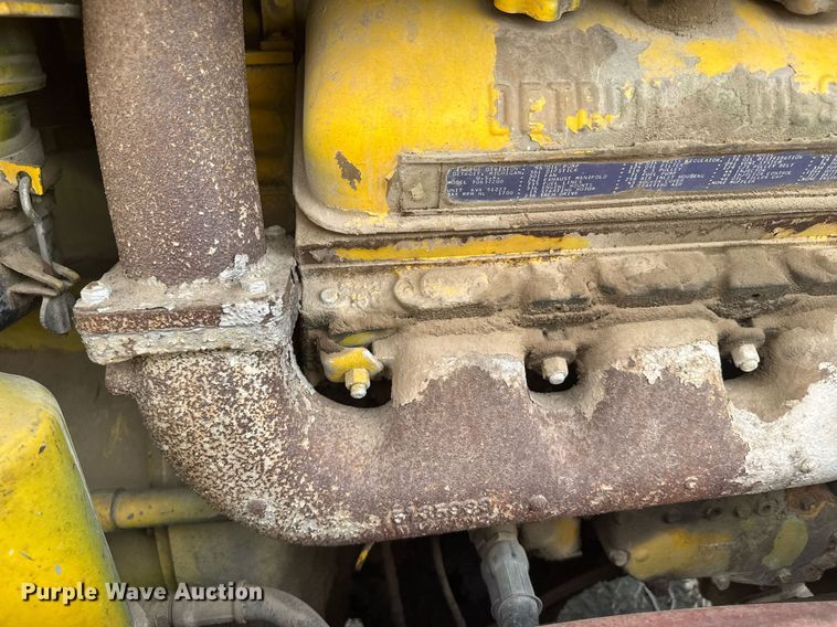 image for item ER2134 1969 Schramn 375 air compressor