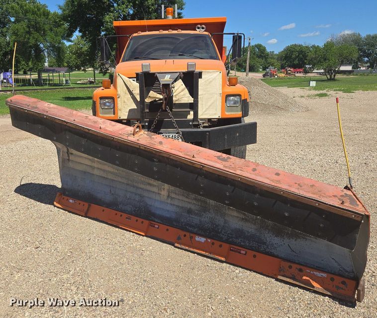 image for item ER5450 1990 Chevrolet C70 dump truck