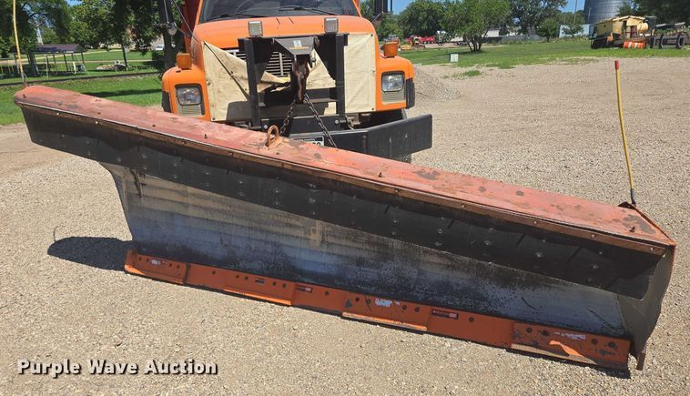 image for item ER5450 1990 Chevrolet C70 dump truck