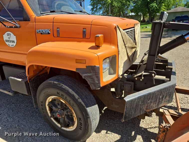 image for item ER5450 1990 Chevrolet C70 dump truck